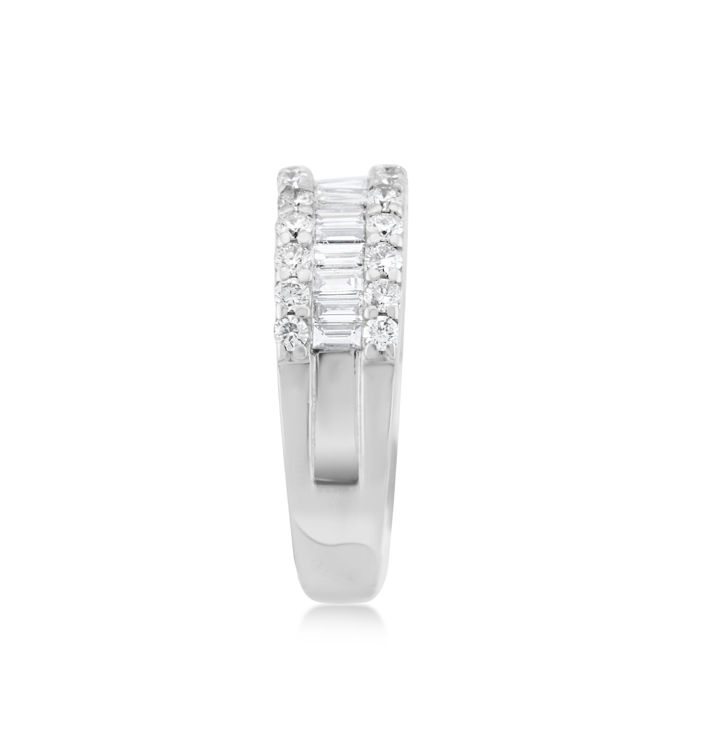 18K White Gold Diamond Anniversary Ring 2.5 Ct